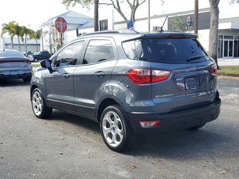 Used 2021 Ford EcoSport SE w/ SE Appearance Package image 4