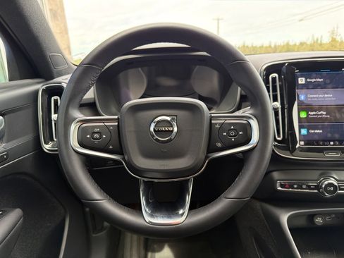 Used 2023 Volvo C40 P8 Recharge Plus AWD/4WD image 11