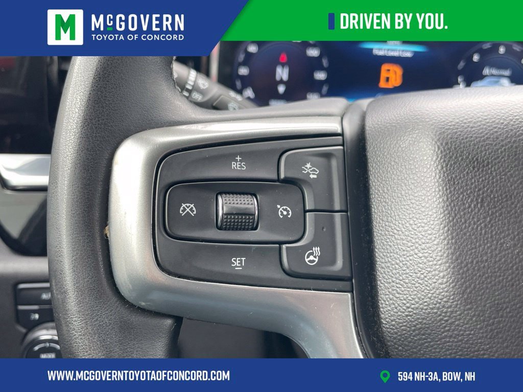 Used 2023 Chevrolet Silverado 1500 LT AWD/4WD image 30