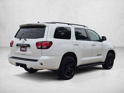 Used 2019 Toyota Sequoia TRD Sport w/ TRD Sport Premium Package AWD/4WD image 5