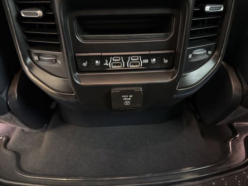Used 2019 RAM 1500 Limited AWD/4WD image 13