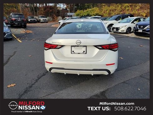 Used 2025 Nissan Sentra SV w/ All-Weather Package image 3