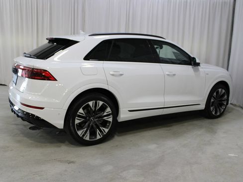 New 2026 Audi Q8 Premium Plus AWD/4WD image 33