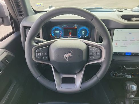 New 2026 Ford Bronco Badlands image 9