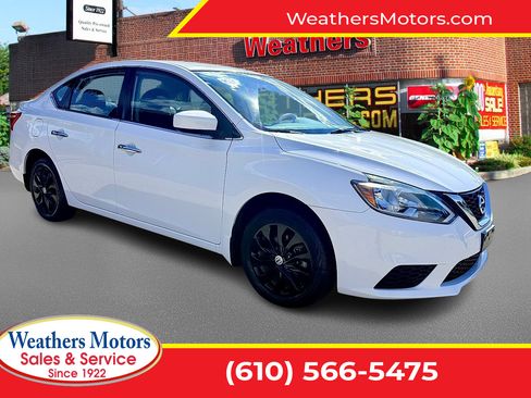 Used 2019 Nissan Sentra SV FWD image 1