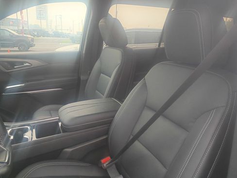 Used 2026 Chevrolet Traverse LT AWD/4WD image 40
