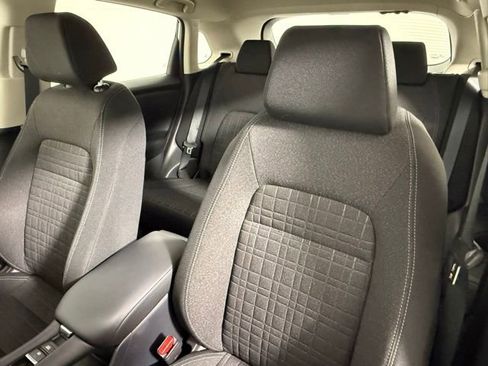 Used 2023 Honda HR-V LX image 31