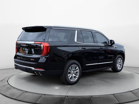 Used 2025 GMC Yukon Denali AWD/4WD image 6