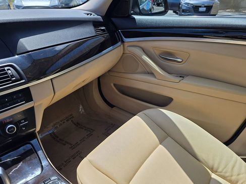 Used 2011 BMW 535i Sedan RWD image 32