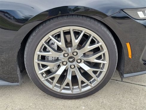 Used 2024 Ford Mustang GT image 7