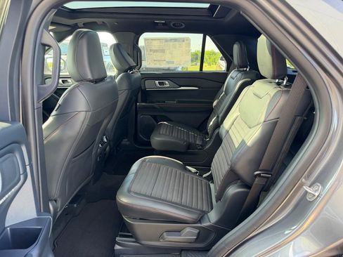 New 2026 Ford Explorer ST-Line AWD/4WD image 11
