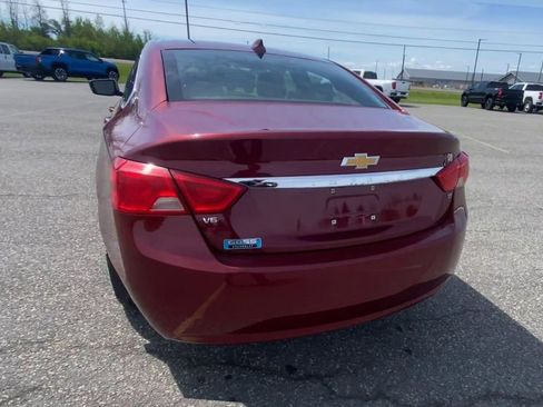 Certified 2016 Chevrolet Impala LT w/ Convenience Package FWD image 7