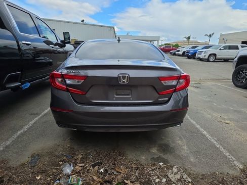 Used 2018 Honda Accord Hybrid image 4