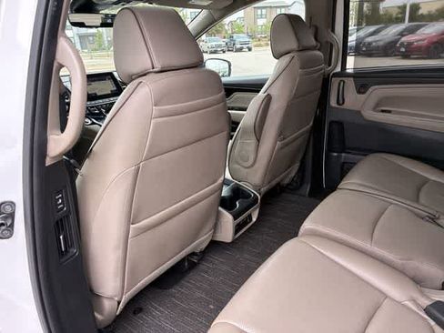 Used 2024 Honda Odyssey Elite image 19