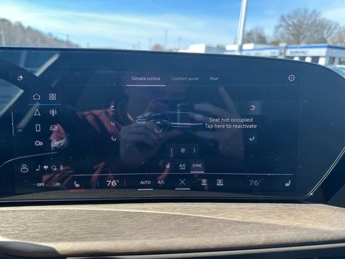 Certified 2025 Audi Q5 Premium w/ Convenience Package AWD/4WD image 22