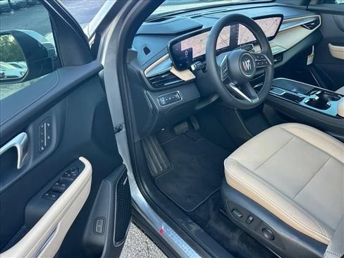 New 2026 Buick Enclave Preferred w/ Power Package FWD image 19