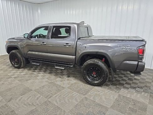 Used 2022 Toyota Tacoma TRD Pro image 4