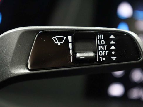 Certified 2025 Porsche 911 Carrera image 28