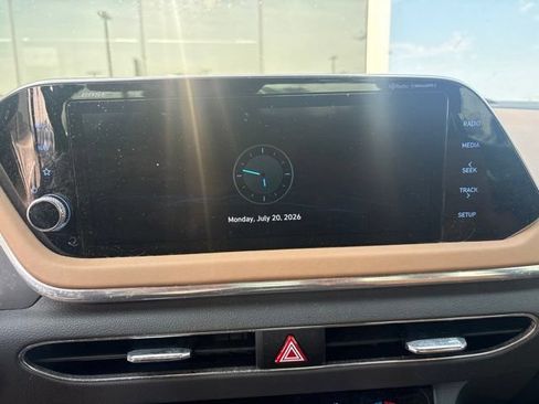 Used 2023 Hyundai Sonata Limited FWD image 7