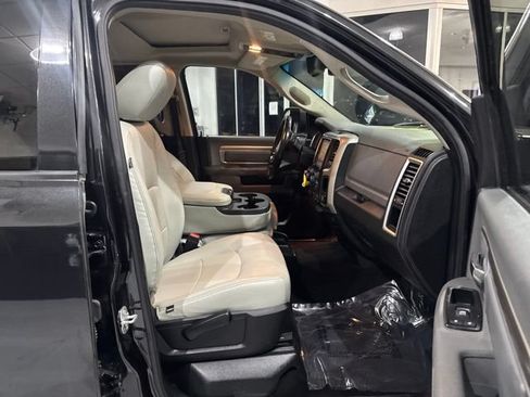 Used 2015 RAM 1500 Big Horn AWD/4WD image 39