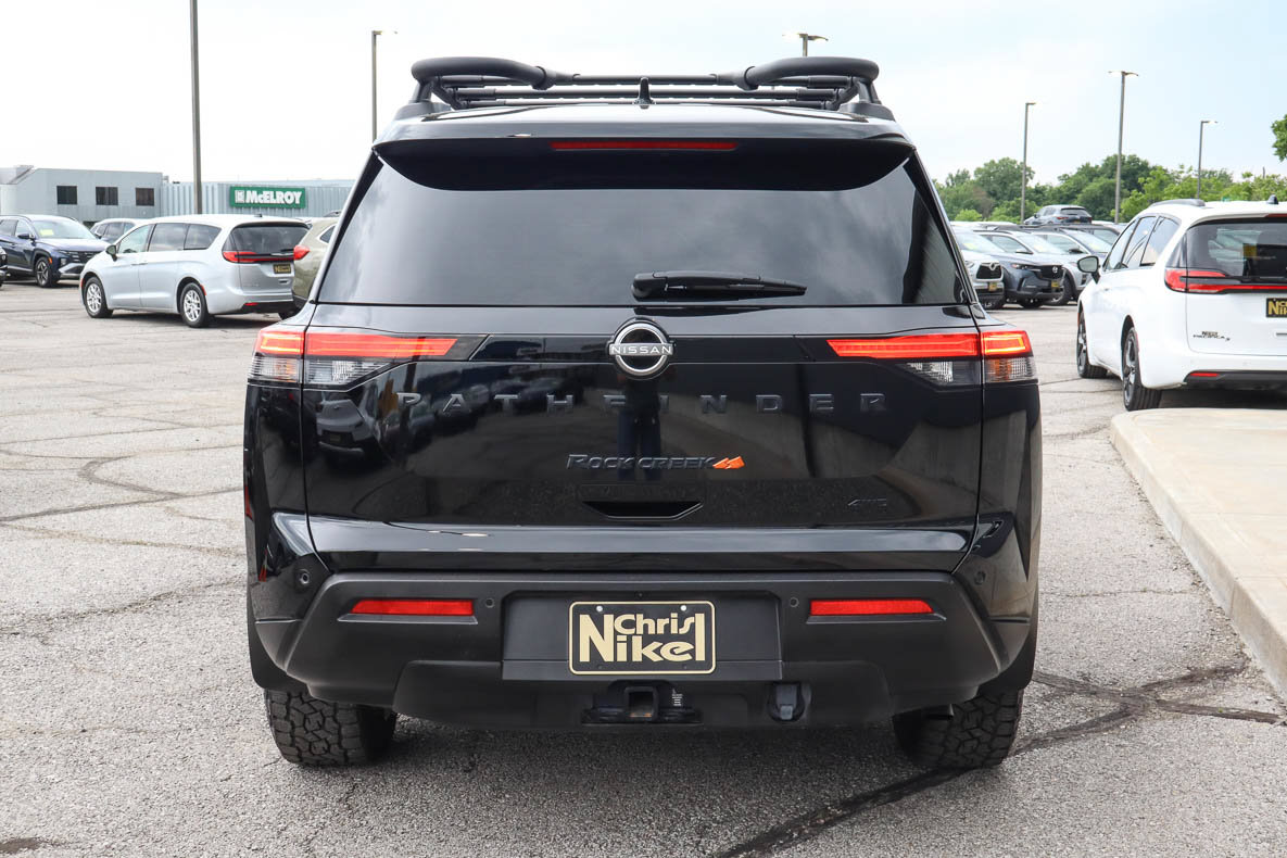 Used 2025 Nissan Pathfinder Rock Creek AWD/4WD image 5