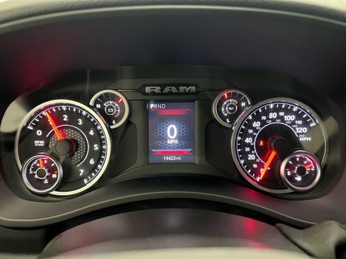 Used 2025 RAM 2500 Big Horn image 23