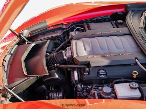 Used 2018 Chevrolet Corvette Stingray Convertible w/ 2LT Preferred Equipment Group image 17