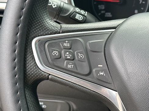 Used 2023 Chevrolet Equinox LS w/ LS Convenience Package image 21