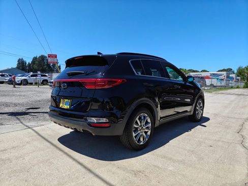 Used 2021 Kia Sportage S w/ S FWD Premium Package image 5