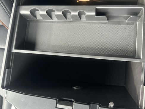 New 2026 Ford F250 Lariat w/ Black Appearance Package image 42