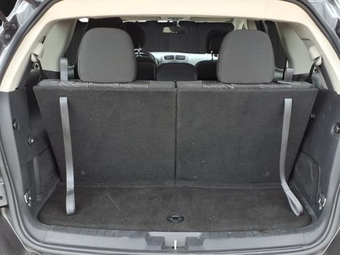 Used 2020 Dodge Journey SE w/ SE Popular Equipment Group FWD image 10