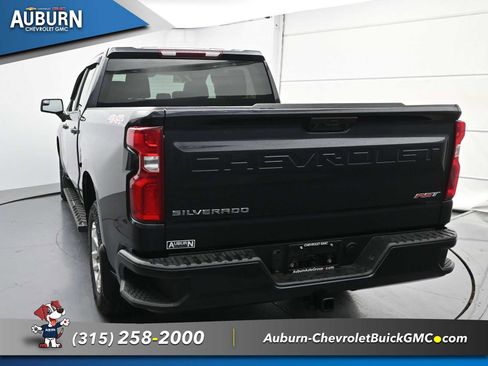 Used 2022 Chevrolet Silverado 1500 RST image 12