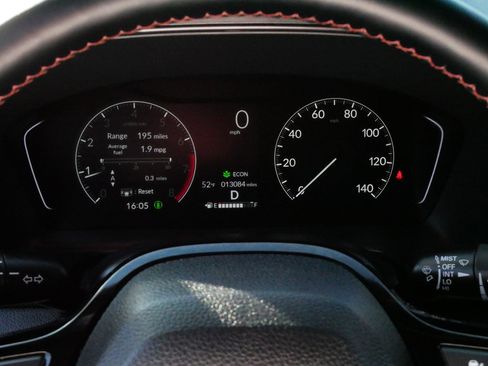 Certified 2025 Honda Pilot TrailSport image 21