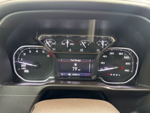 Used 2021 GMC Sierra 1500 SLT RWD image 24