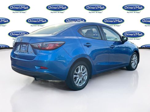 Used 2018 Toyota Yaris iA FWD image 7
