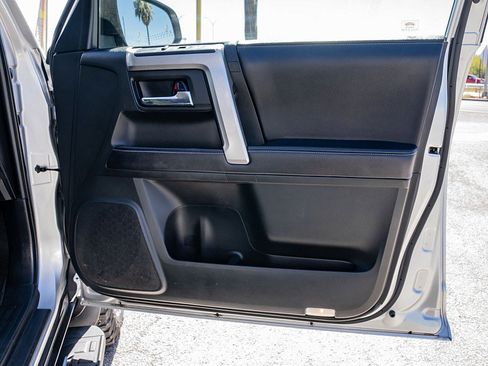 Used 2018 Toyota 4Runner SR5 image 13