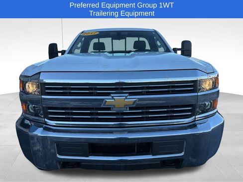 Used 2017 Chevrolet Silverado 2500 W/T image 2