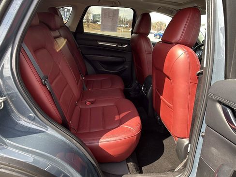 Used 2023 MAZDA CX-5 Carbon Edition image 19