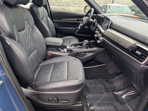 Used 2024 Kia Telluride EX X-Line AWD/4WD image 11