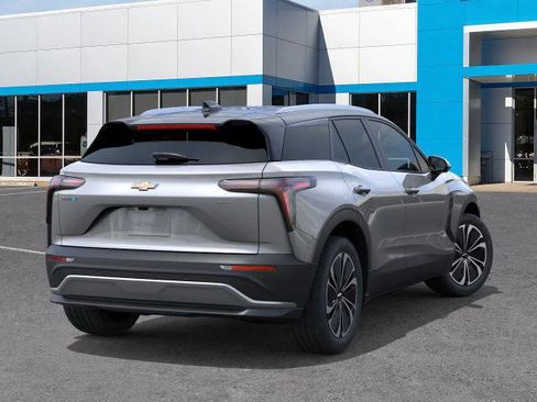 New 2026 Chevrolet Blazer EV LT image 4