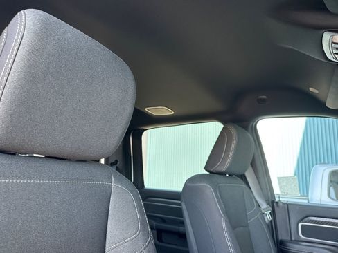 New 2026 RAM 2500 Big Horn AWD/4WD image 15