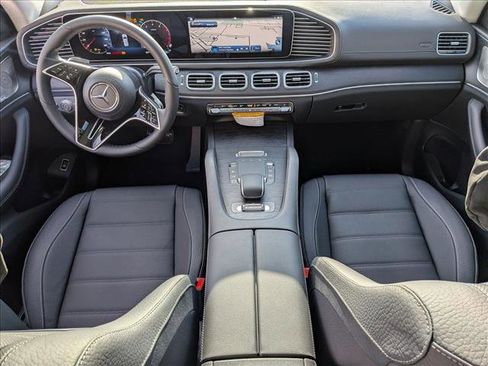 New 2026 Mercedes-Benz GLS 450 4MATIC image 14