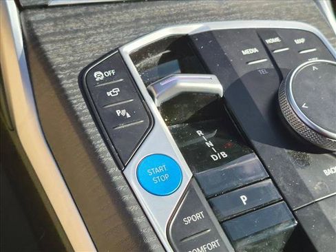 Used 2025 BMW i4 eDrive40 w/ Premium Package RWD image 5