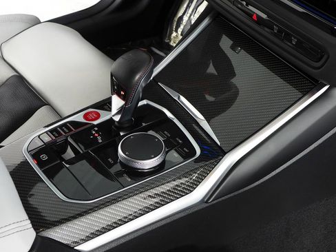 Used 2025 BMW M4 Competition image 16