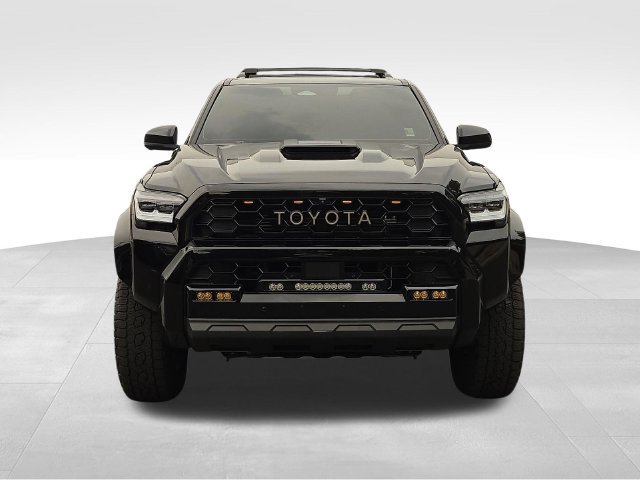 Used 2025 Toyota 4Runner TRD Pro AWD/4WD image 2