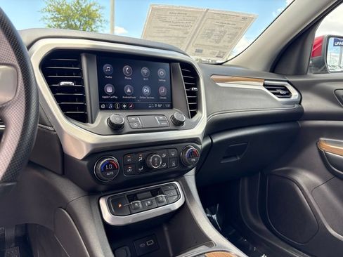 Used 2021 GMC Acadia SLE FWD image 33