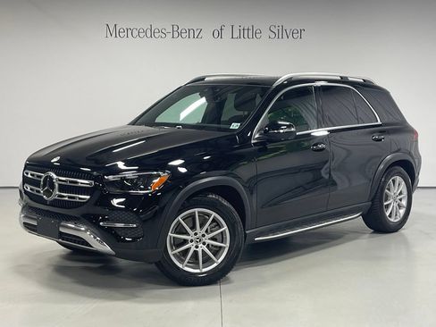 Used 2024 Mercedes-Benz GLE 450 4MATIC image 1