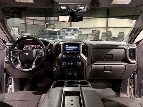 Used 2020 Chevrolet Silverado 1500 LT w/ Texas Edition image 25