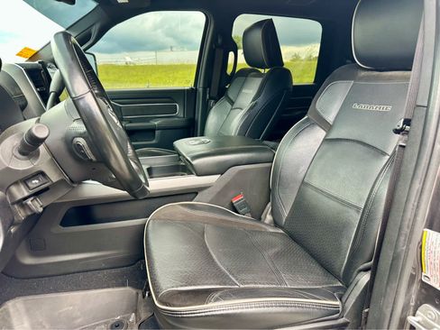 Used 2024 RAM 2500 Laramie w/ Night Edition AWD/4WD image 12