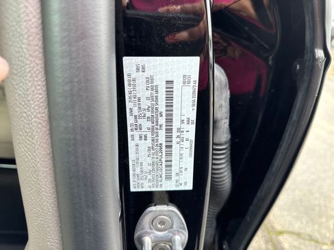 Certified 2023 Lincoln Corsair Reserve w/ Equipment Group 202A image 13